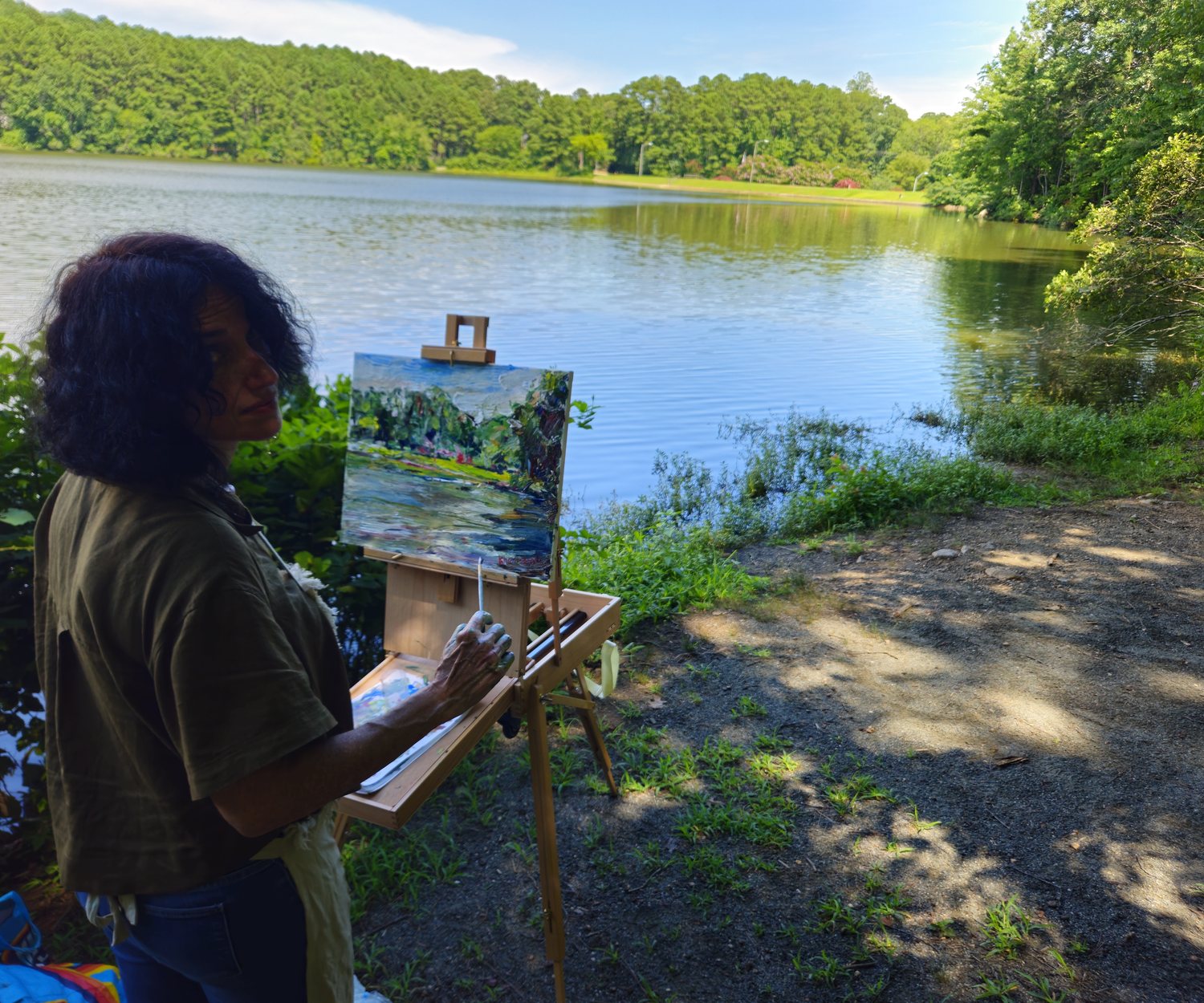 Anna Khodorkovski painting outdoors